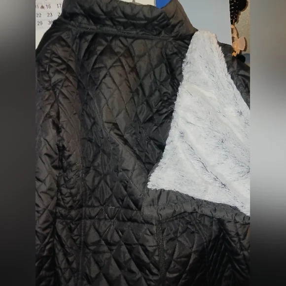 Jacket - Picture 5 of 11